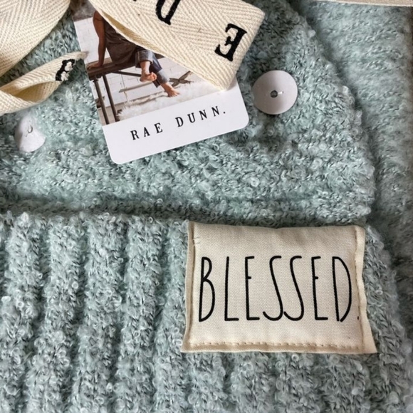 New Rae Dunn Blessed Hat and Scarf Set In Box Blue Turquoise - Picture 10 of 11